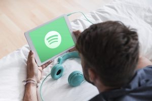 condivisione abbonamenti digitali